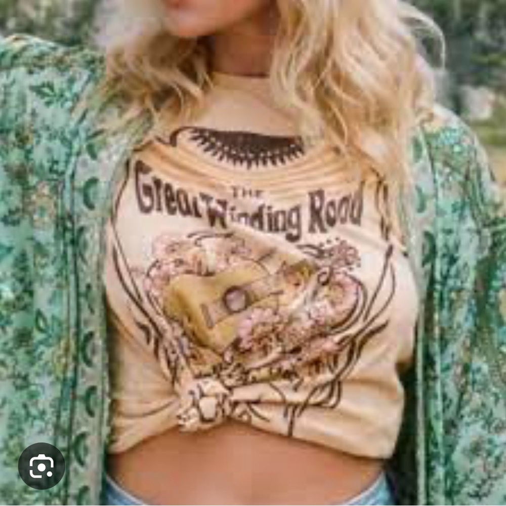 Spell - Great Winding Road Tee -Size Small